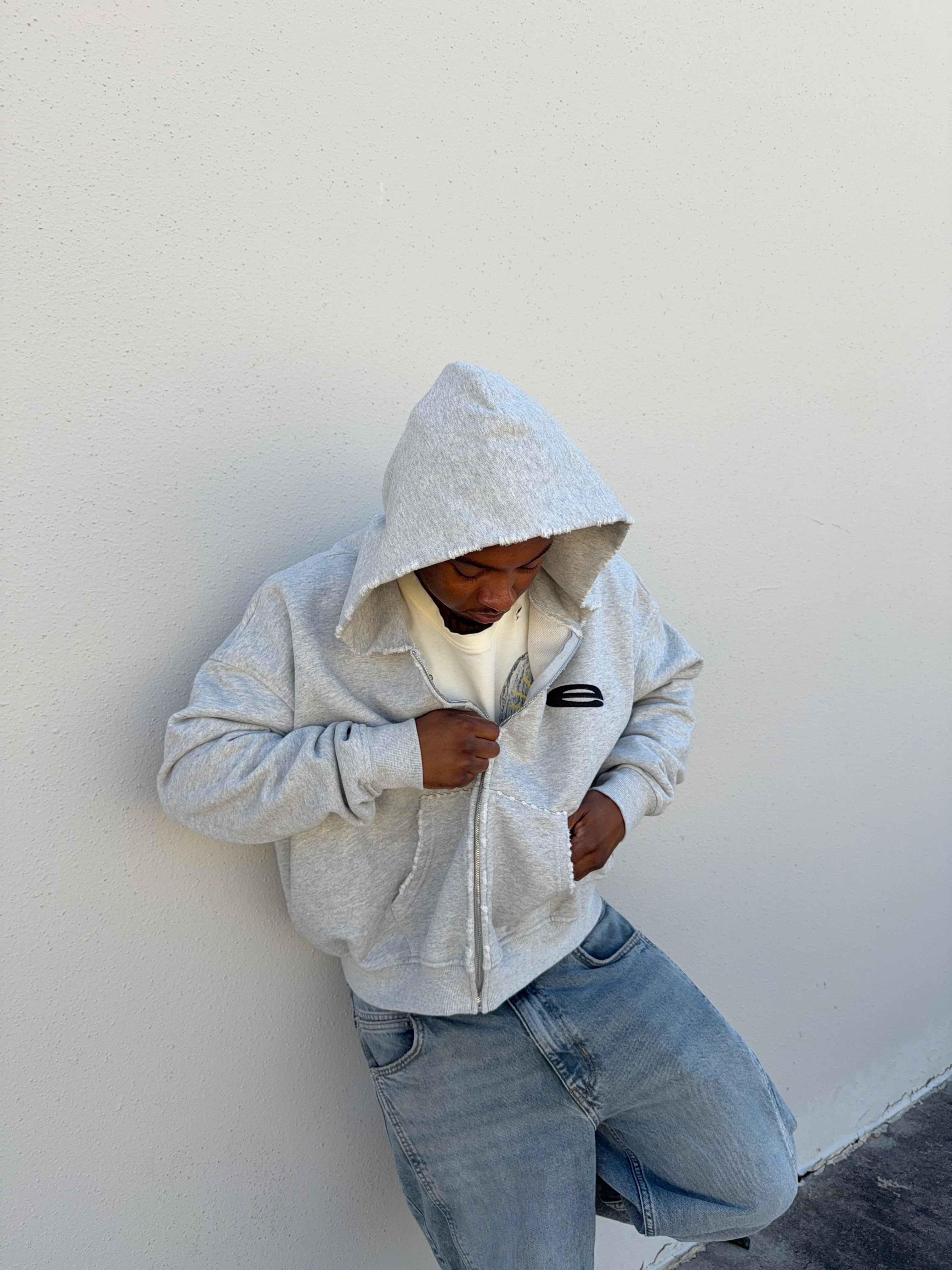 Grey Grizzly Zip – Eternal Flare